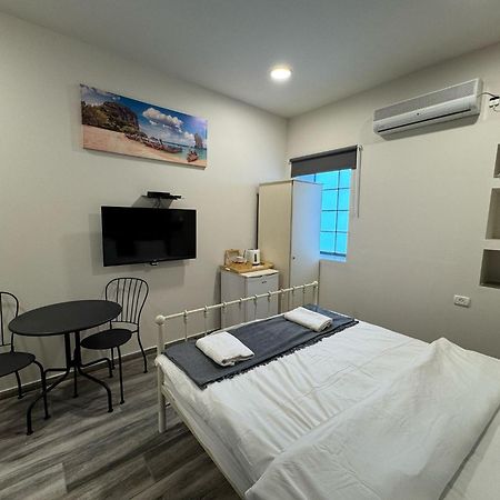 City Stay Tiberias Buitenkant foto