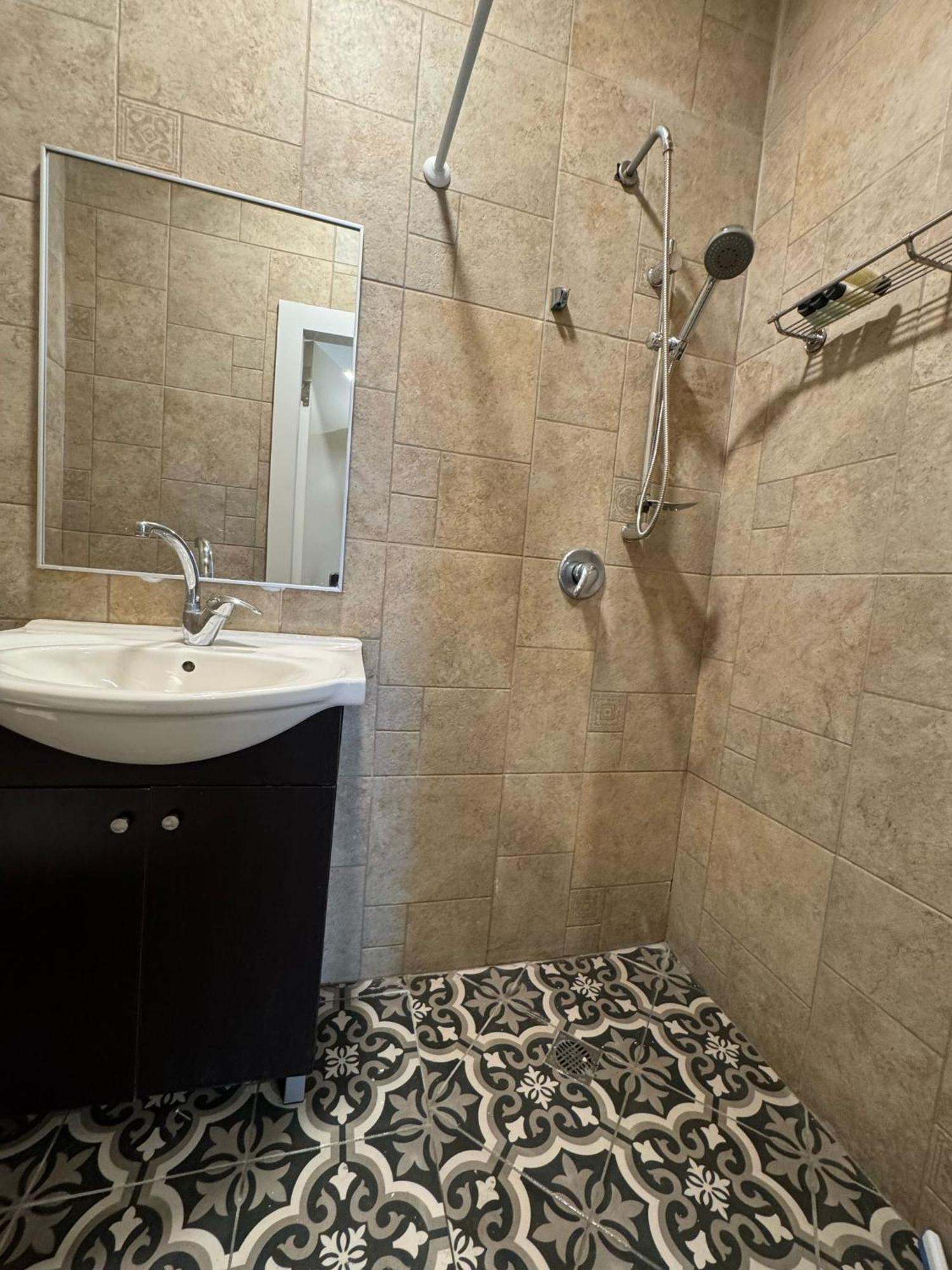 City Stay Tiberias Buitenkant foto