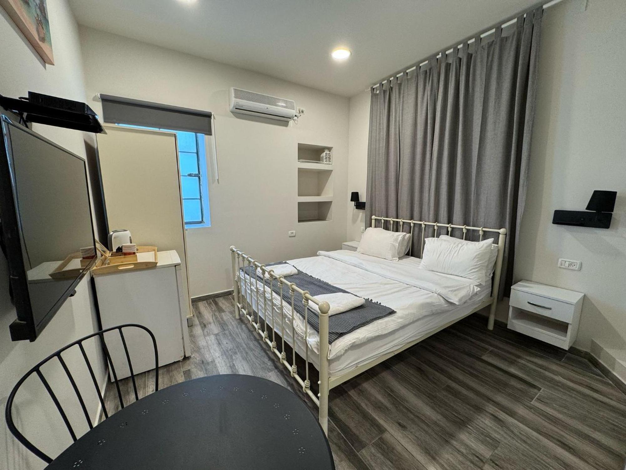 City Stay Tiberias Buitenkant foto